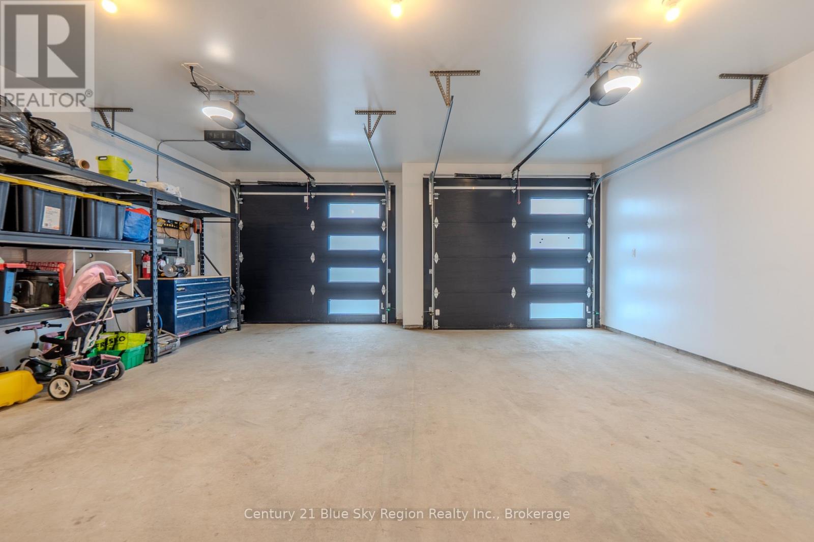 178 CARMICHAEL DRIVE - 28