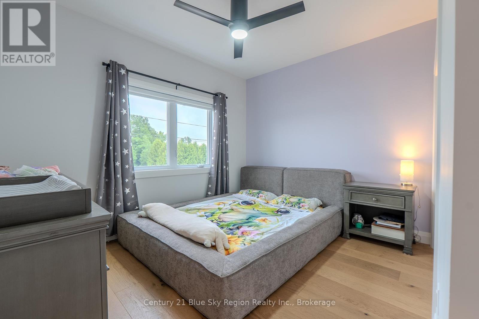 178 CARMICHAEL DRIVE - 23