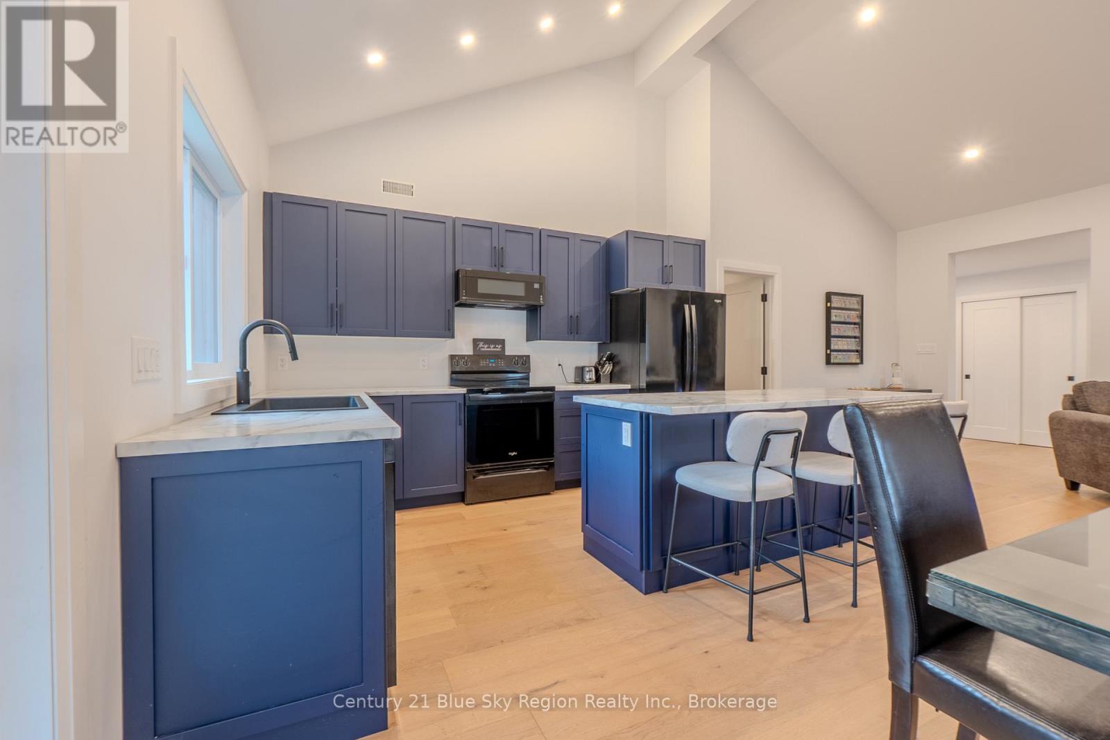 178 CARMICHAEL DRIVE - 7