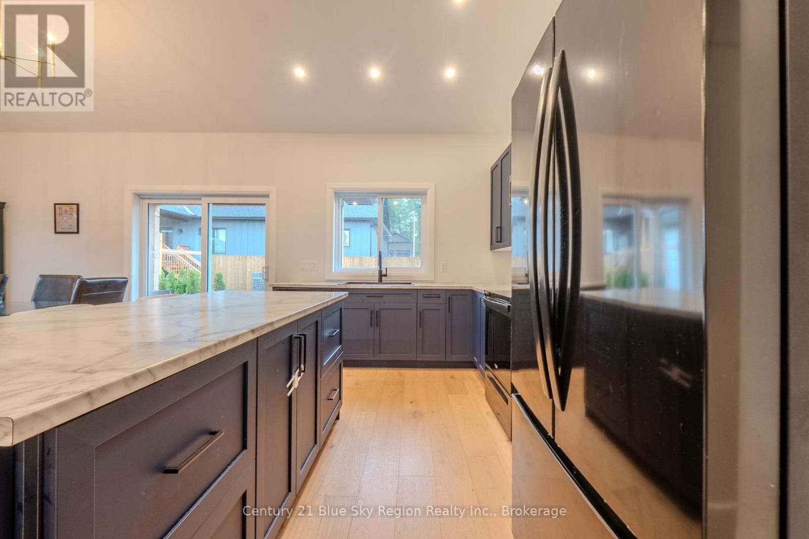 178 CARMICHAEL DRIVE - 9