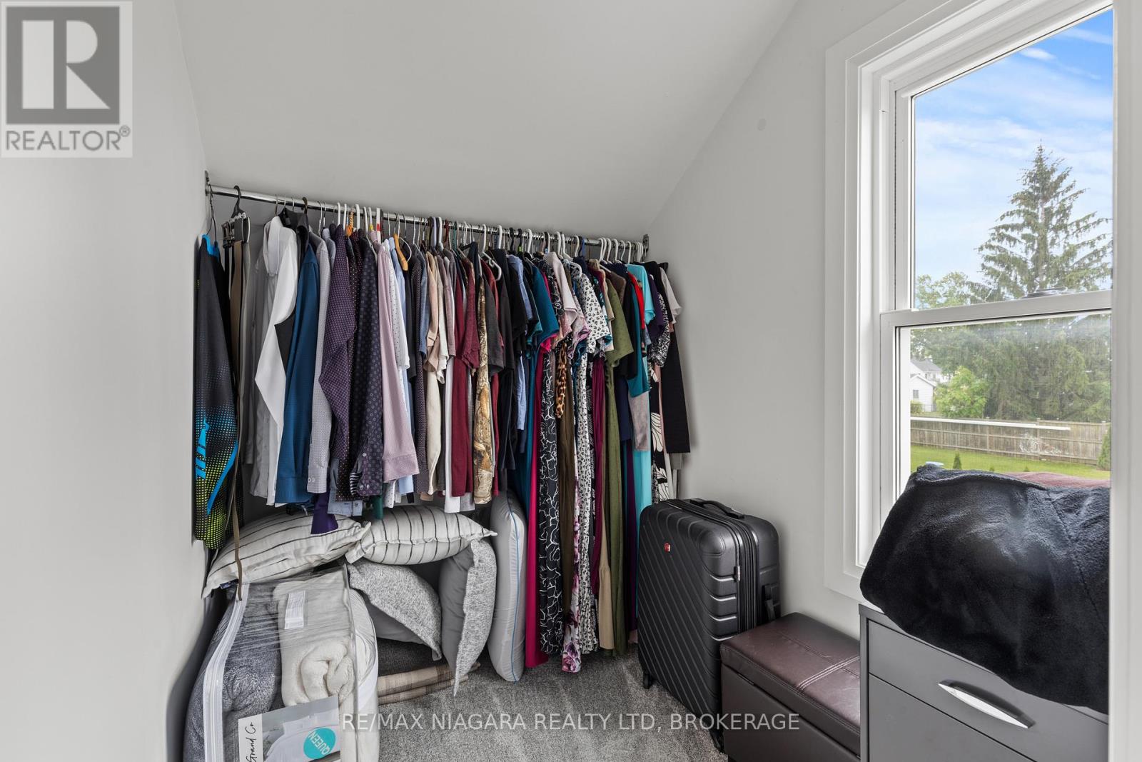 47 SULLIVAN AVENUE - Image 26