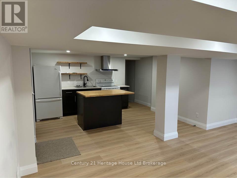 10 JOSEPH STREET - 21