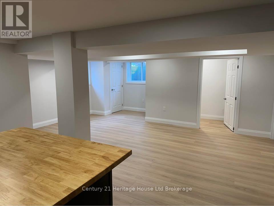 10 JOSEPH STREET - 22