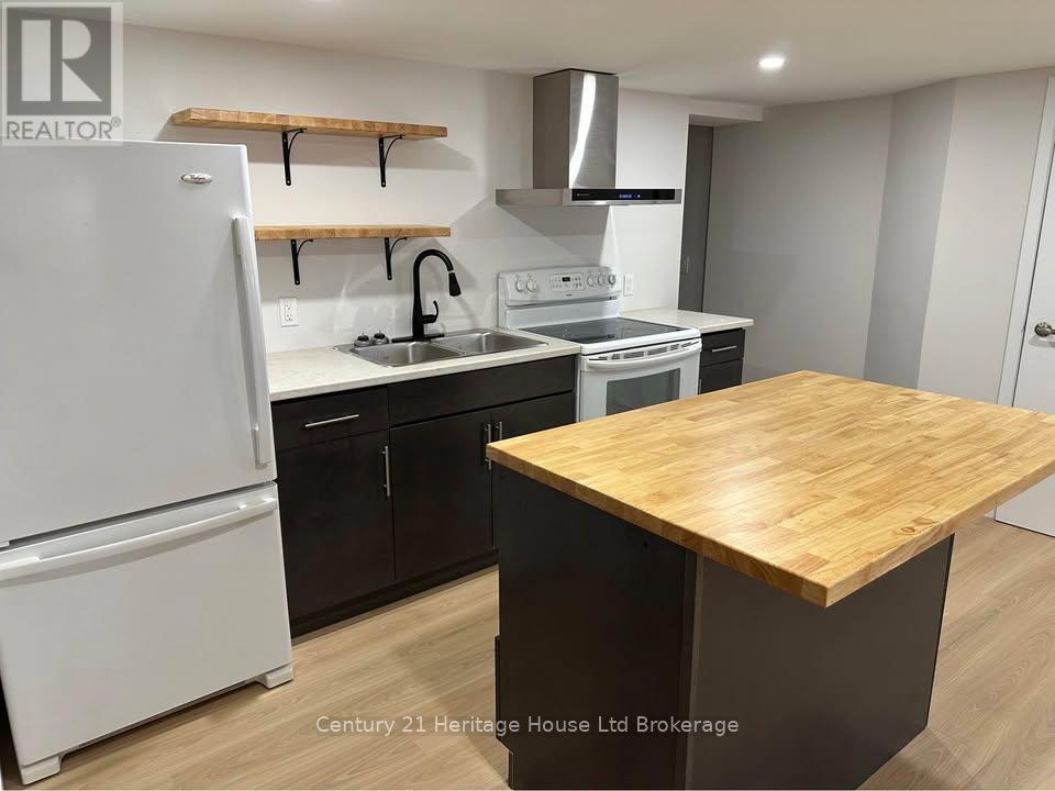 10 JOSEPH STREET - 23