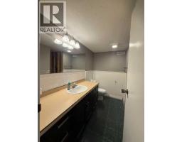 Den - 4400 54 A Avenue, High Prairie, AB T0G1E0 Photo 12