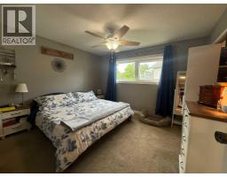 4pc Bathroom - 4400 54 A Avenue, High Prairie, AB T0G1E0 Photo 9