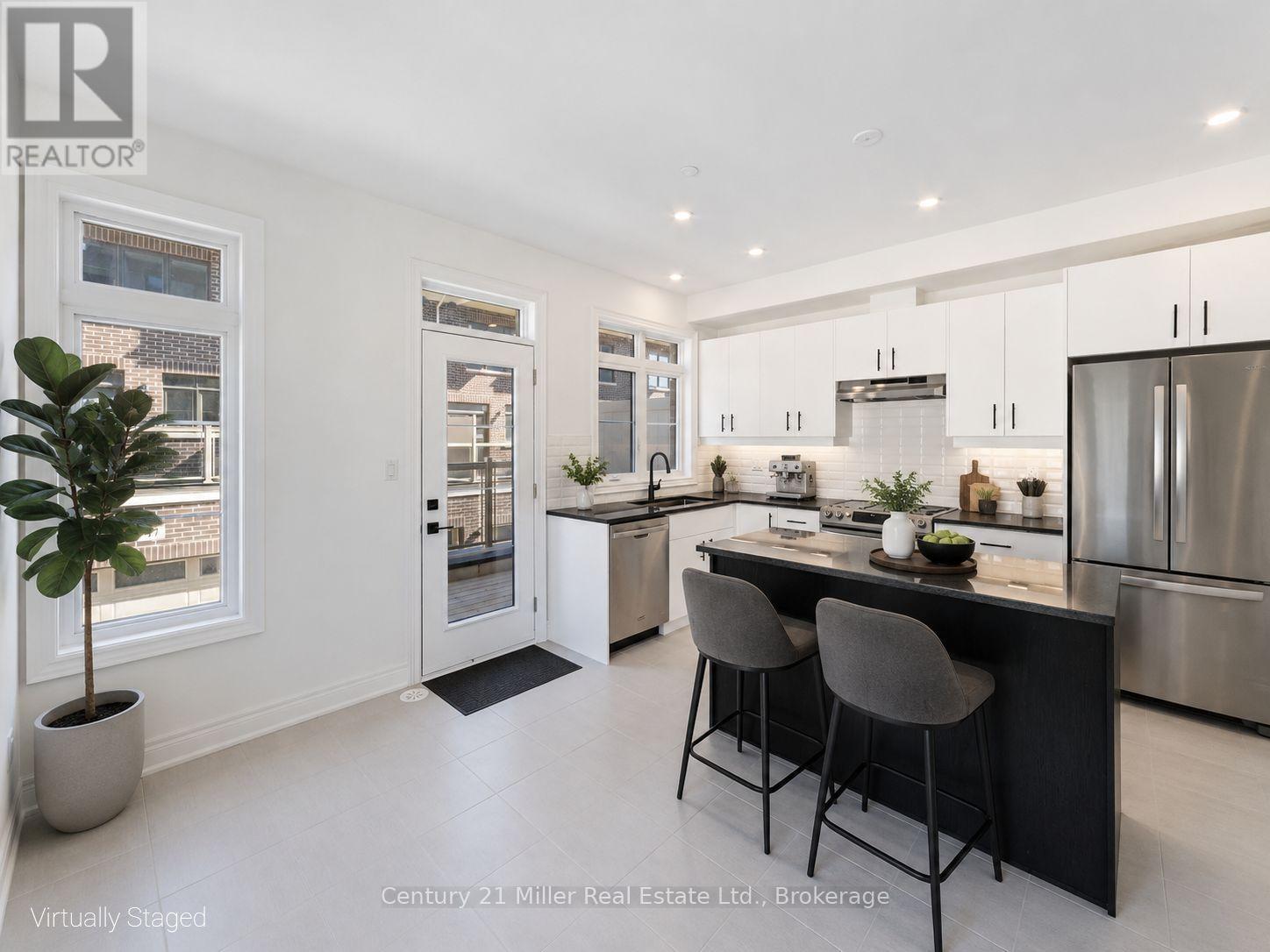 #48 2140 TRAFALGAR ROAD - 5