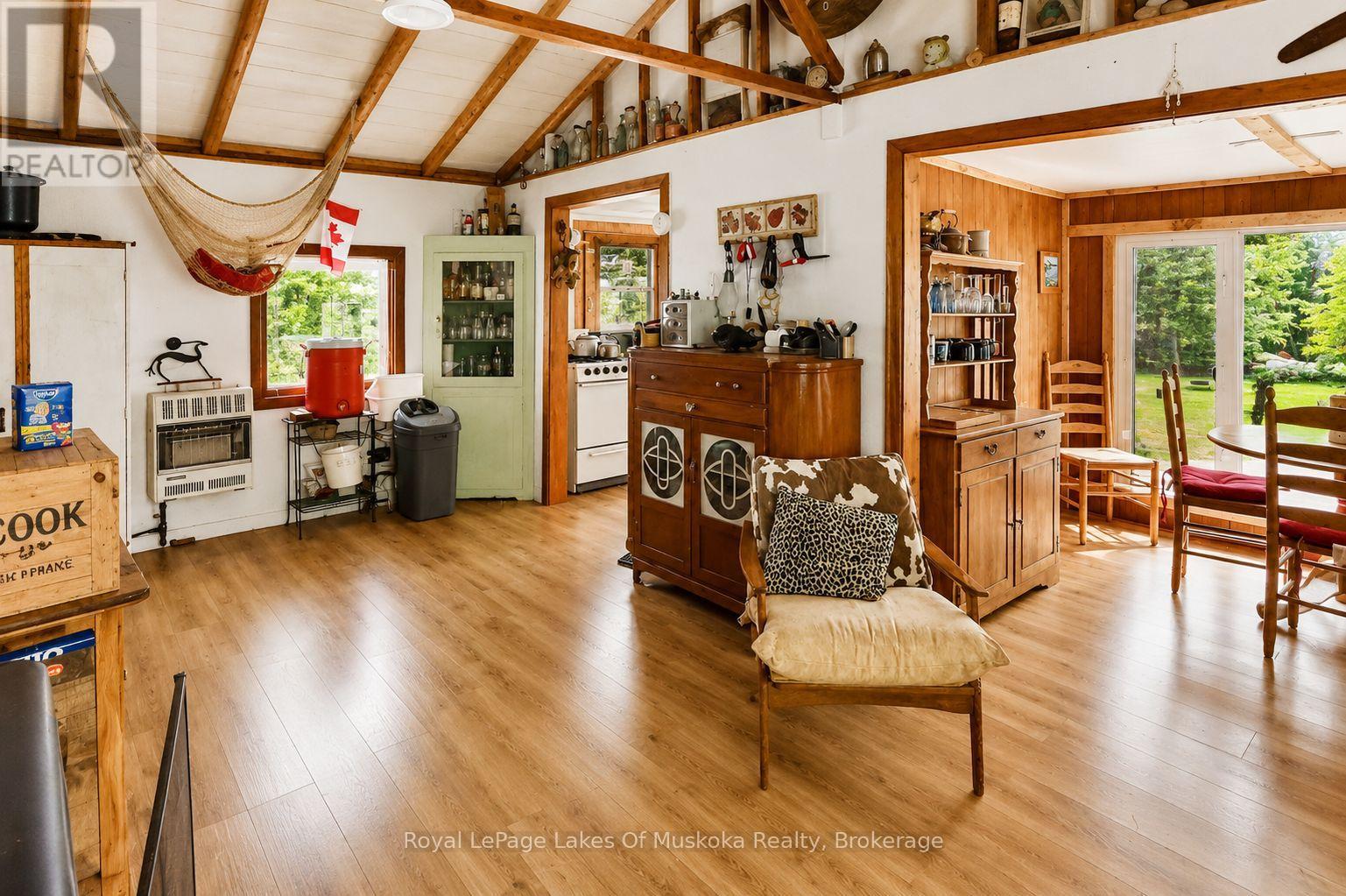1036 PORCUPINE POINT - 9