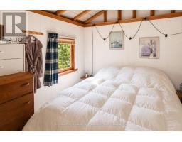 1036 Porcupine Point, Lake Of Bays, ON P0B1A0 Photo 10
