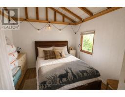 1036 Porcupine Point, Lake Of Bays, ON P0B1A0 Photo 11