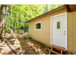 1036 Porcupine Point, Lake Of Bays, ON P0B1A0 Photo 12