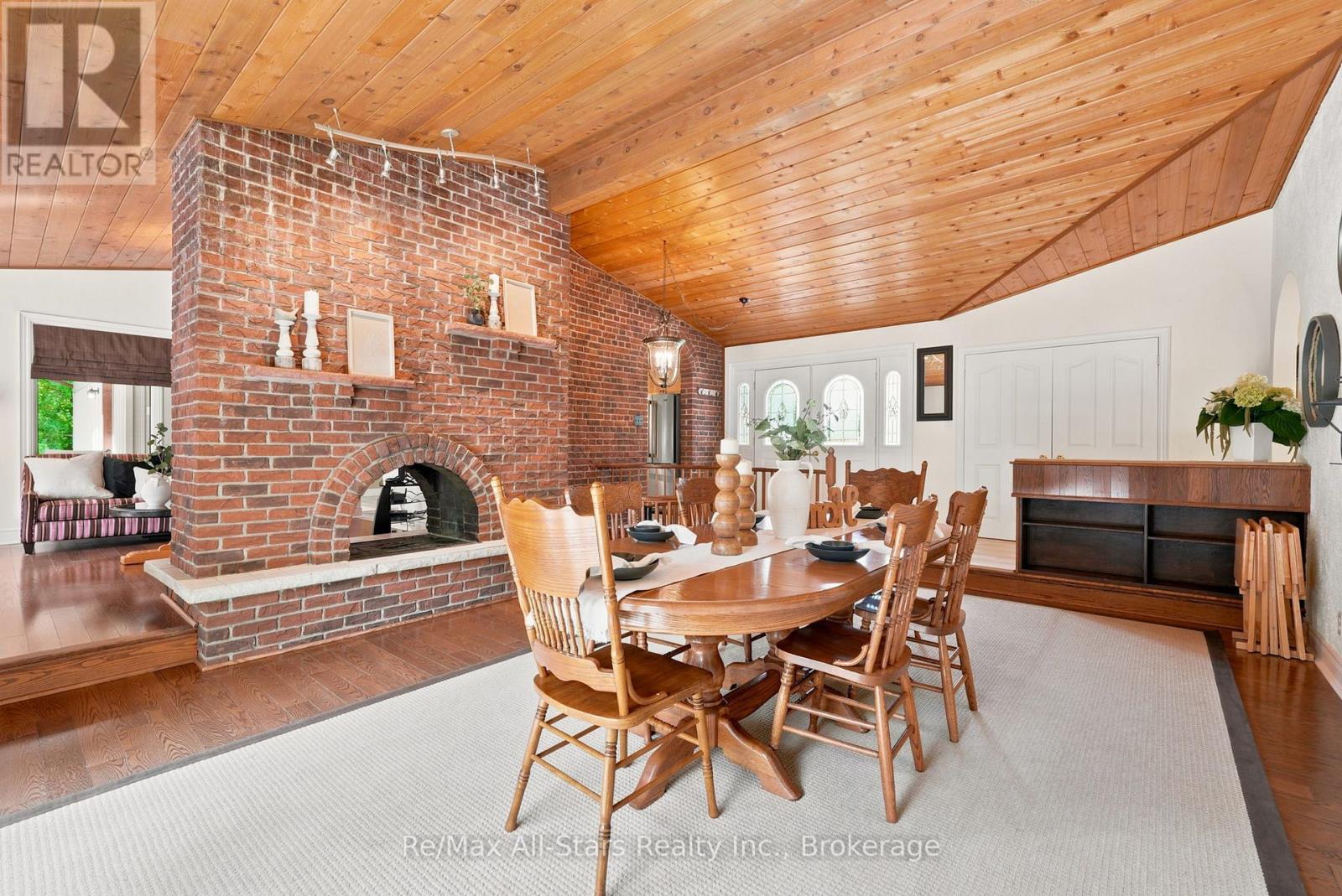 5149 8 CONCESSION - 13