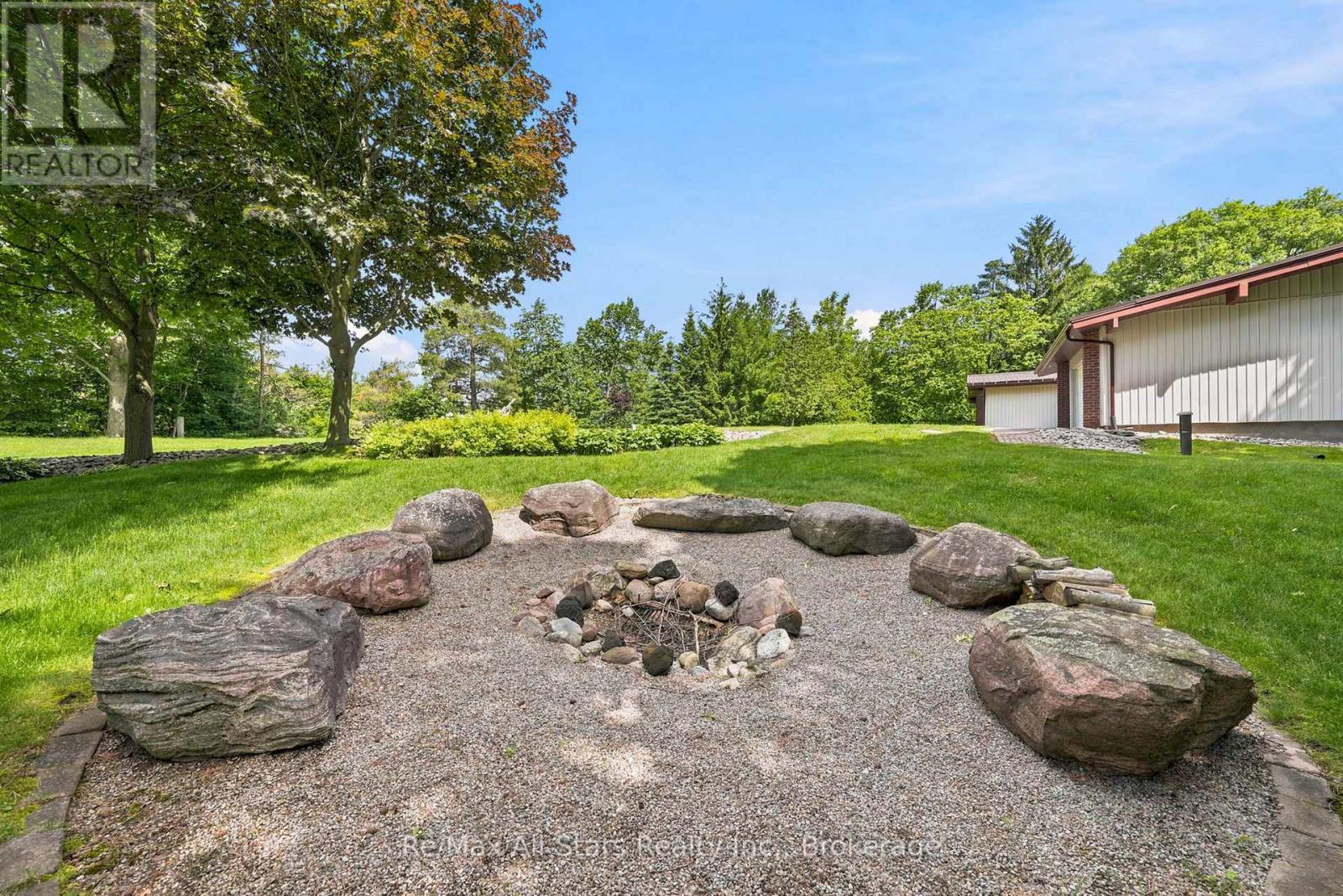 5149 8 CONCESSION - 32