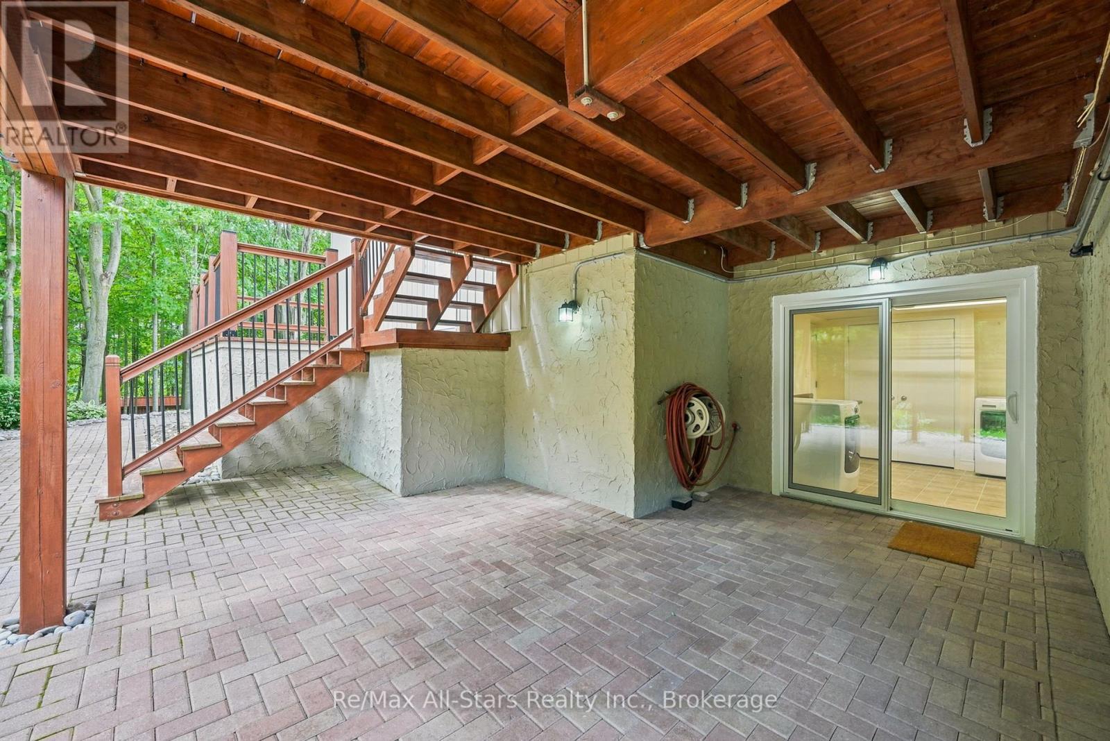 5149 8 CONCESSION - 35