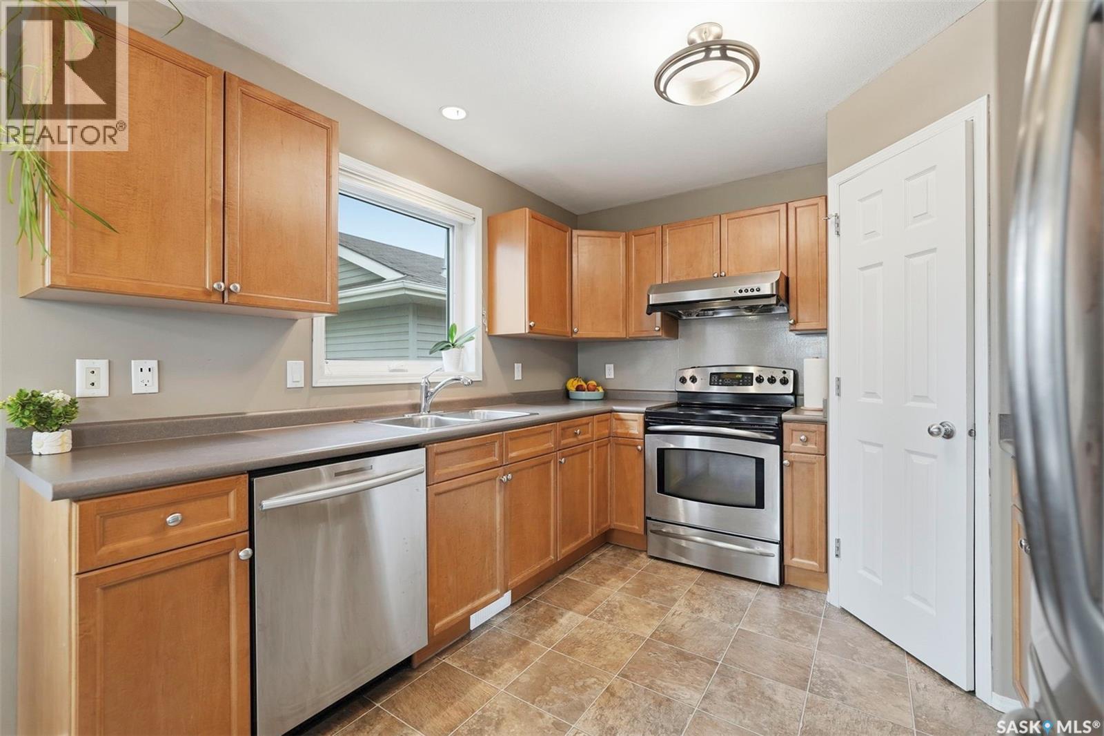 455 Buckwold COVE — photo 10