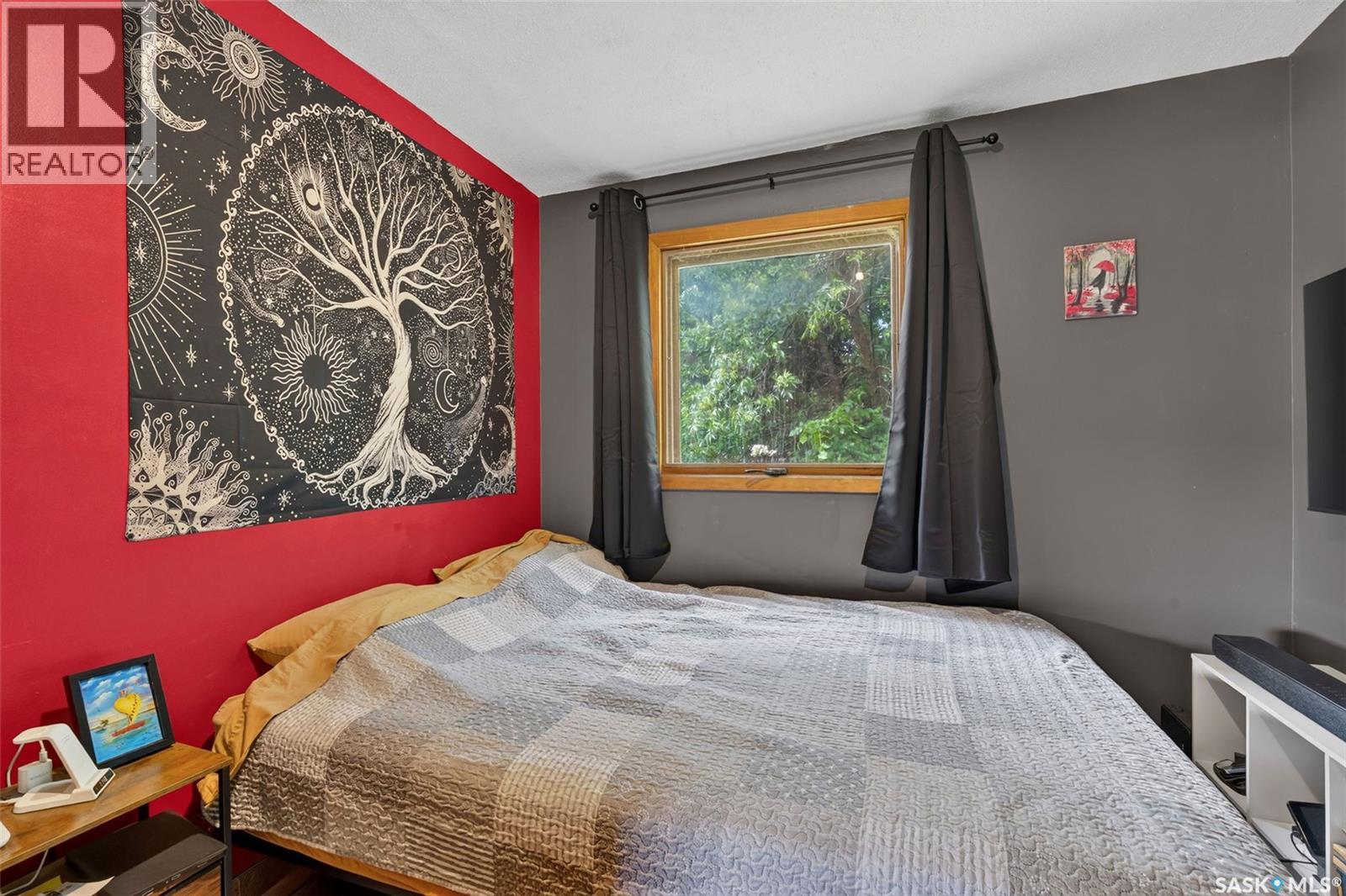 205 Bemister AVENUE E - 21