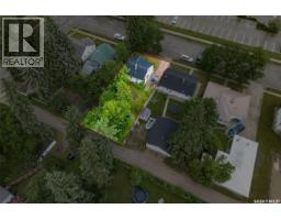 205 Bemister Avenue E, Melfort, SK S0E1A0 Photo 32