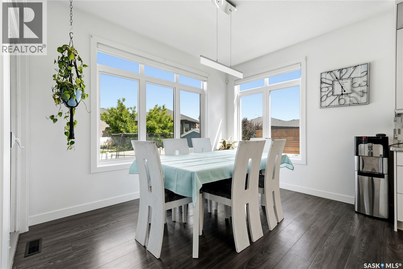 6710 Maple Vista DRIVE — photo 17