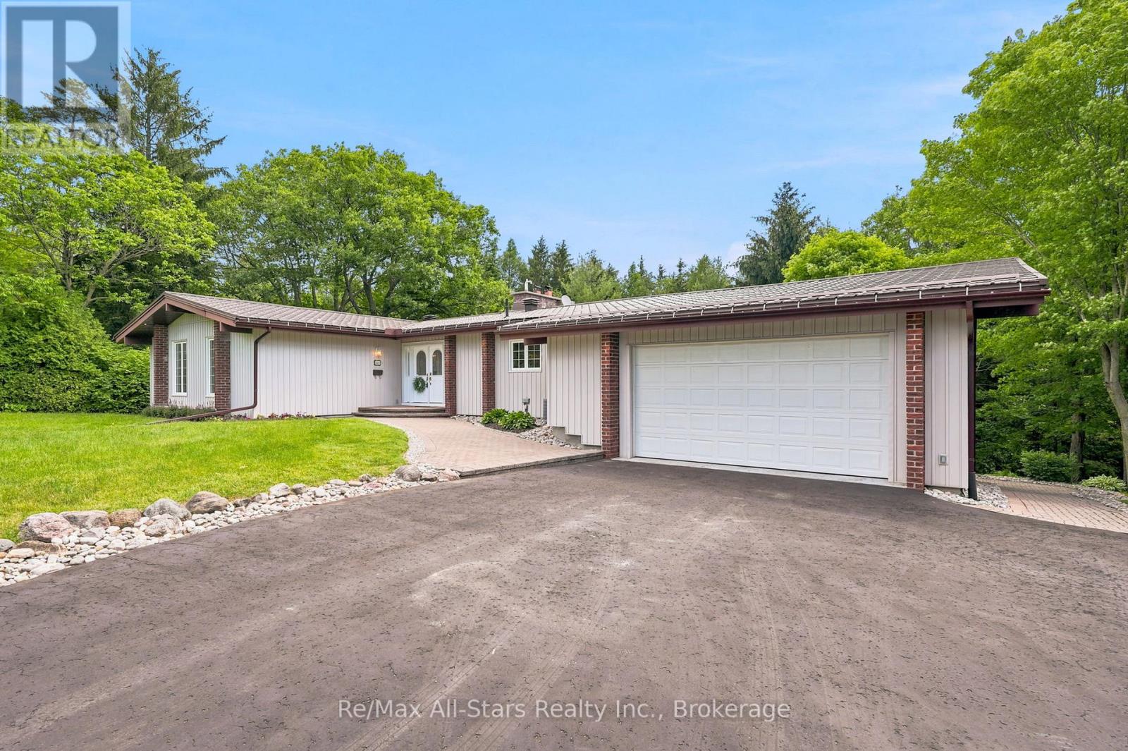 5149 8 CONCESSION - 4