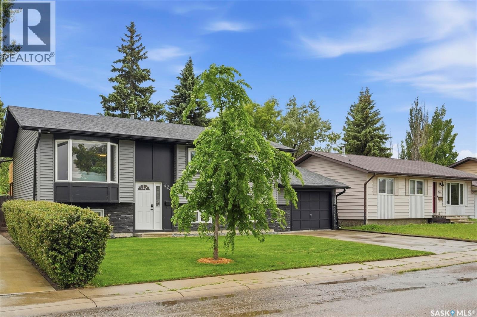 423 Nesbitt WAY - photo 2