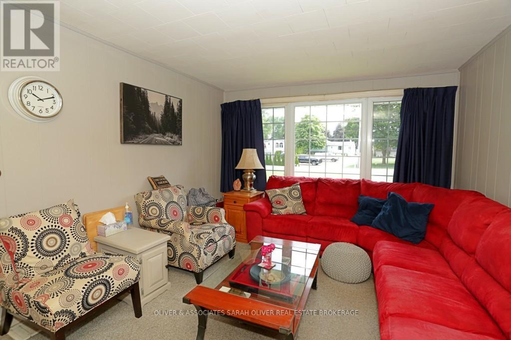 9931 PRINCE PHILLIP STREET - 11