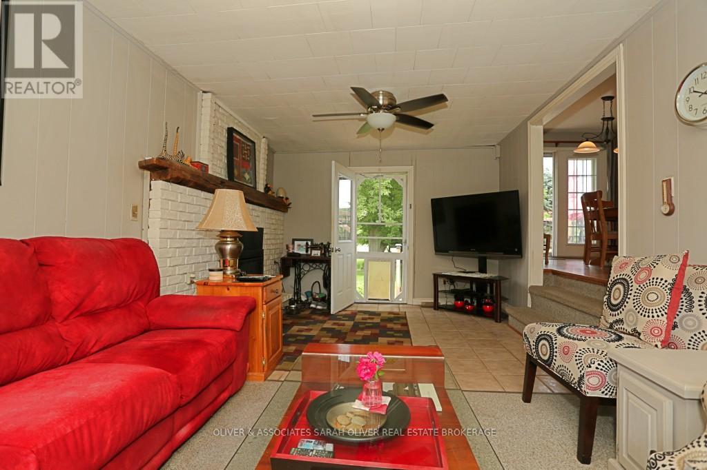9931 PRINCE PHILLIP STREET - 12