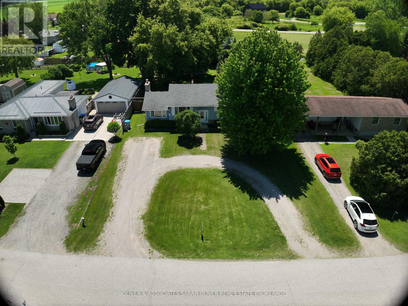 9931 PRINCE PHILLIP STREET - 38