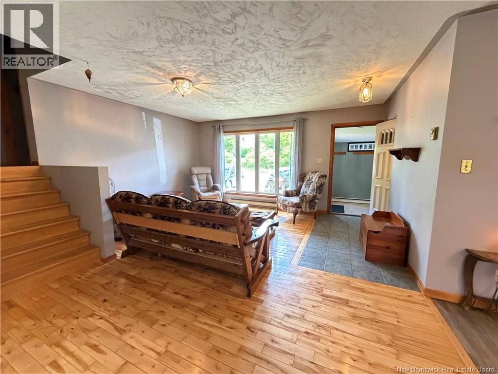 403 Tobique Street - 4