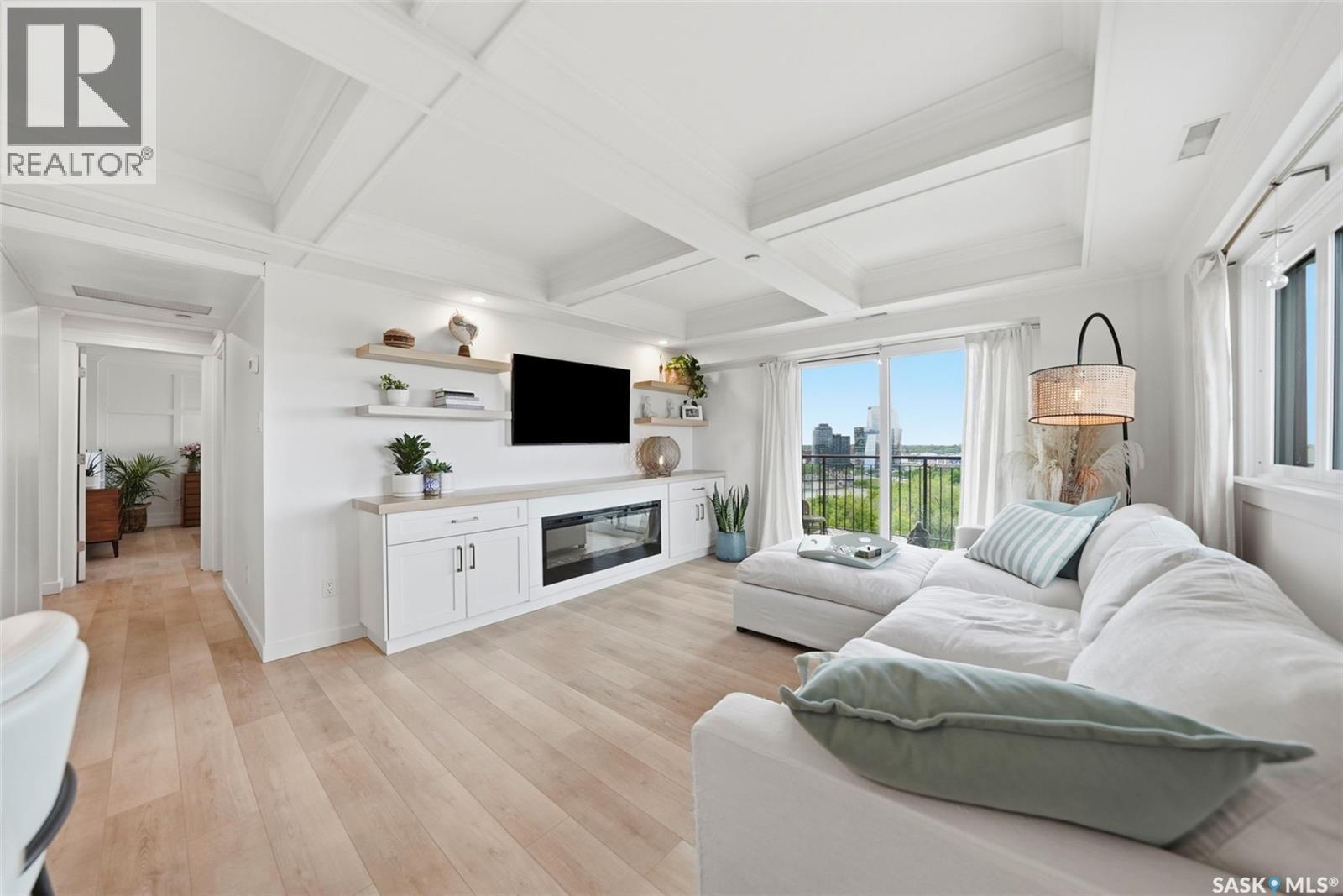 608 611 University DRIVE - photo 2
