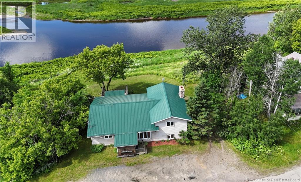403 Tobique Street - 25