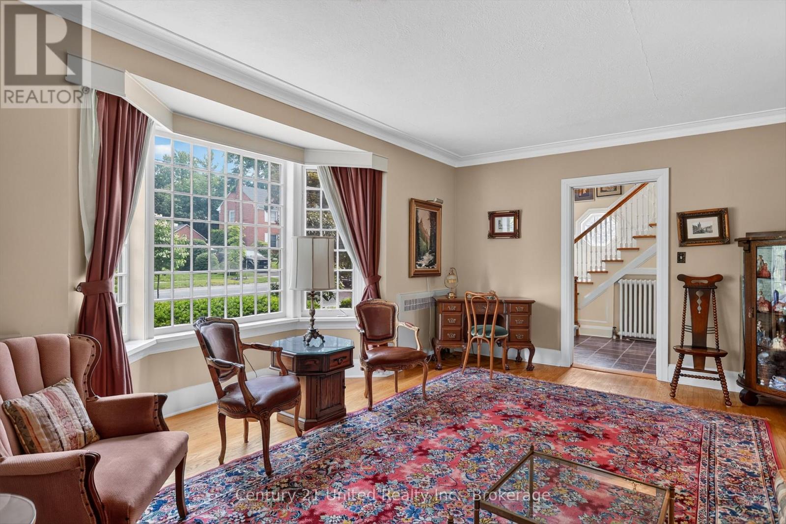 204 O'CARROLL AVENUE - 11
