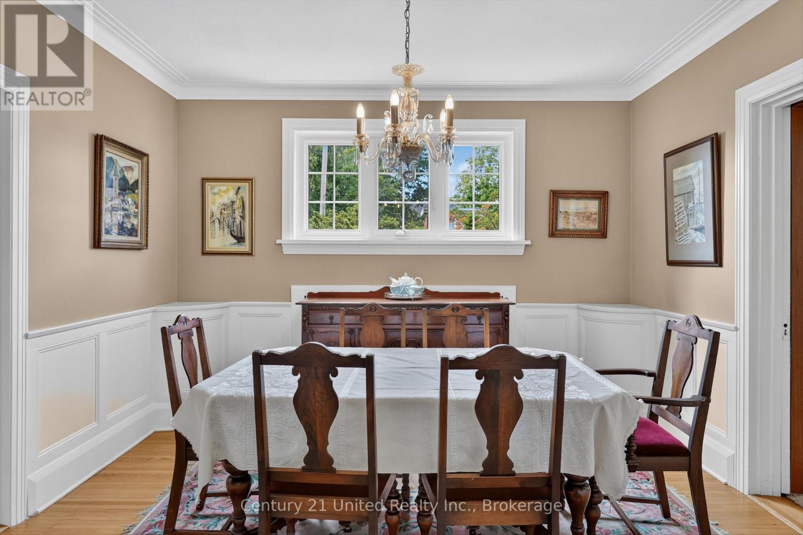 204 O'CARROLL AVENUE - 12