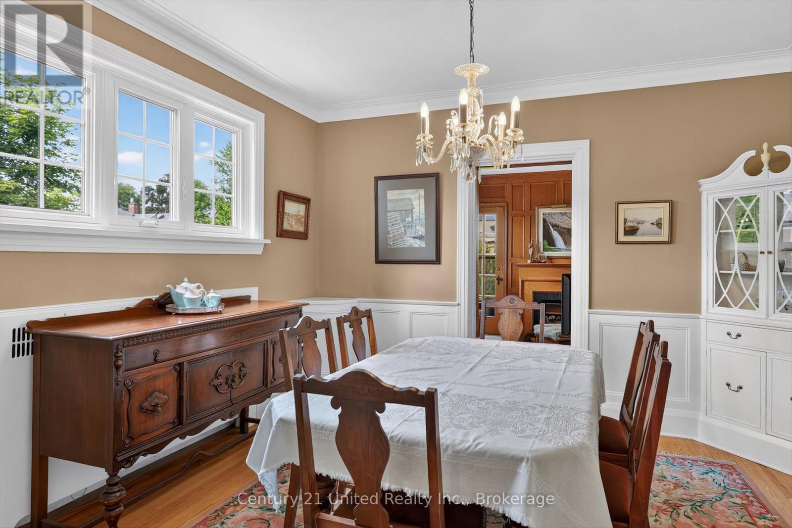 204 O'CARROLL AVENUE - 13