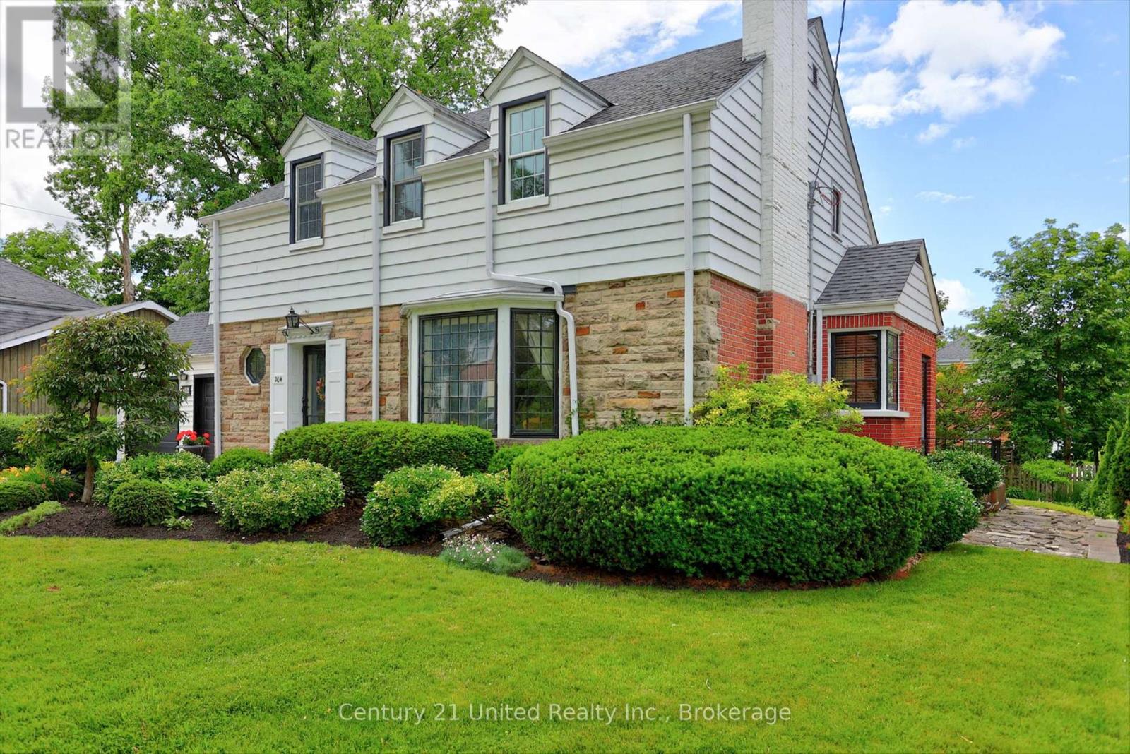 204 O'CARROLL AVENUE - 2