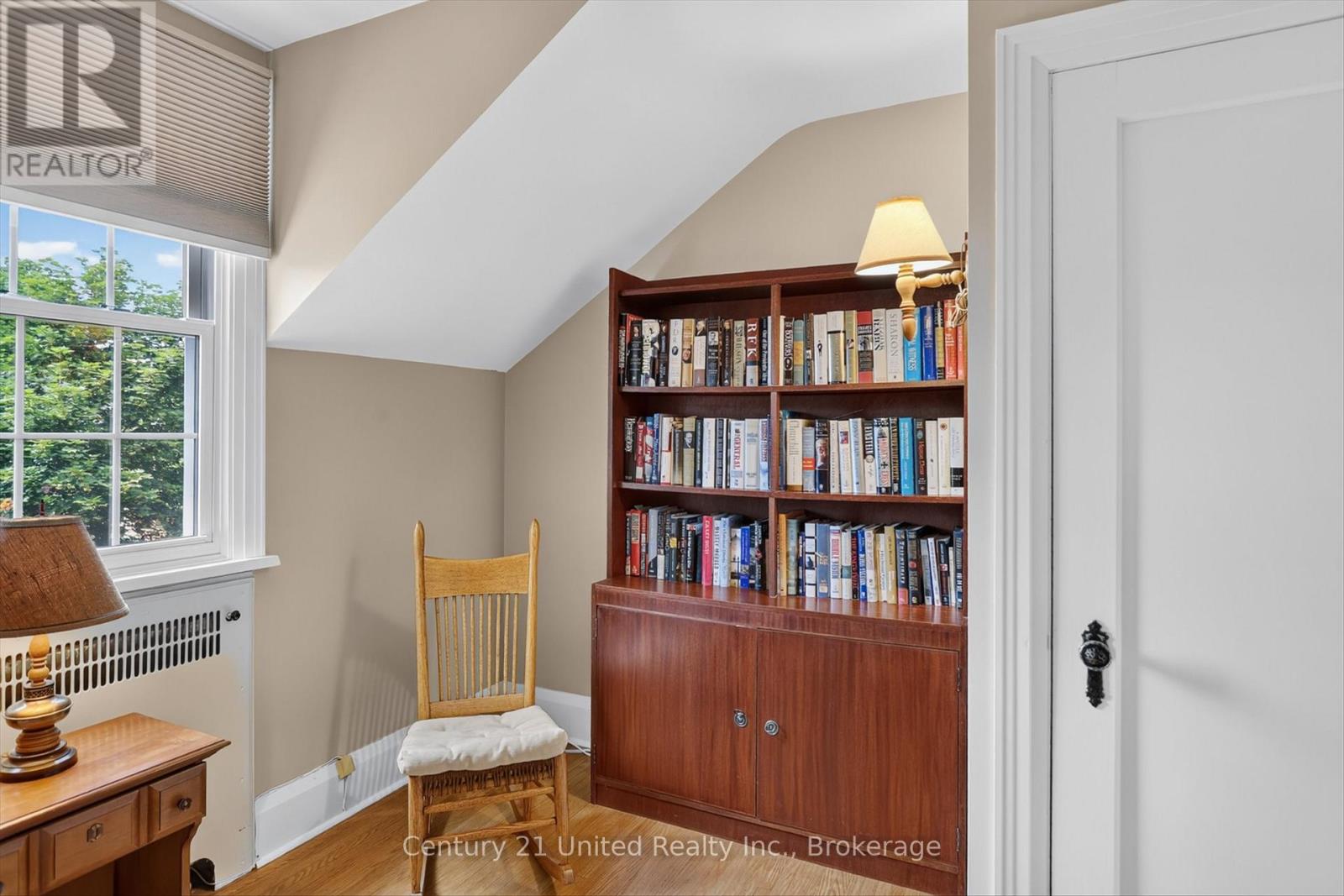 204 O'CARROLL AVENUE - 21
