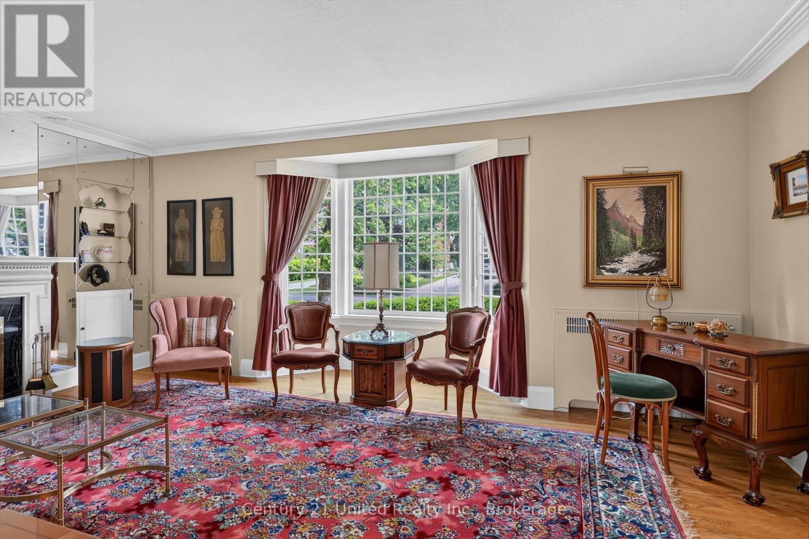 204 O'CARROLL AVENUE - 9