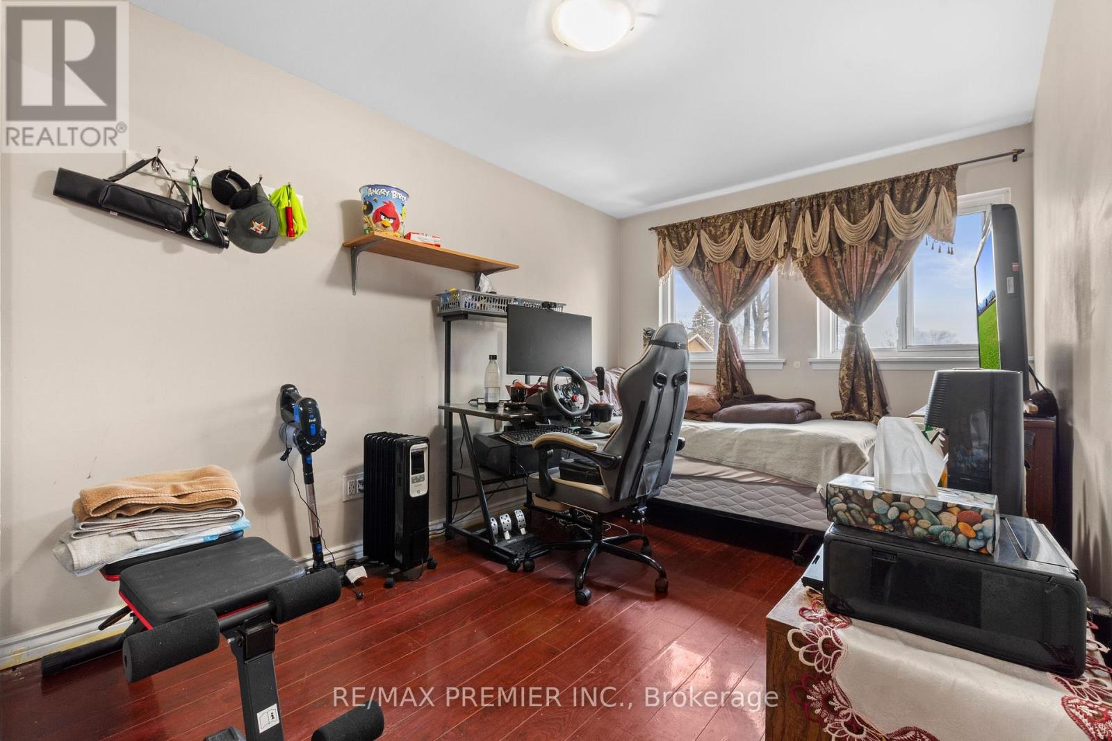 #292 1605 ALBION ROAD - 28