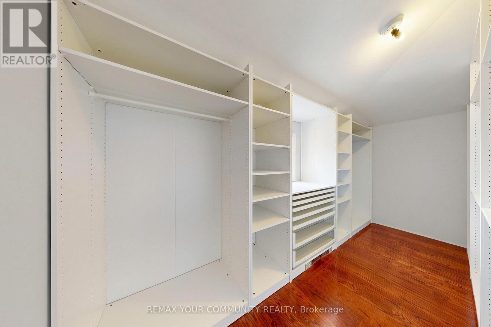 171 BETA STREET - 23