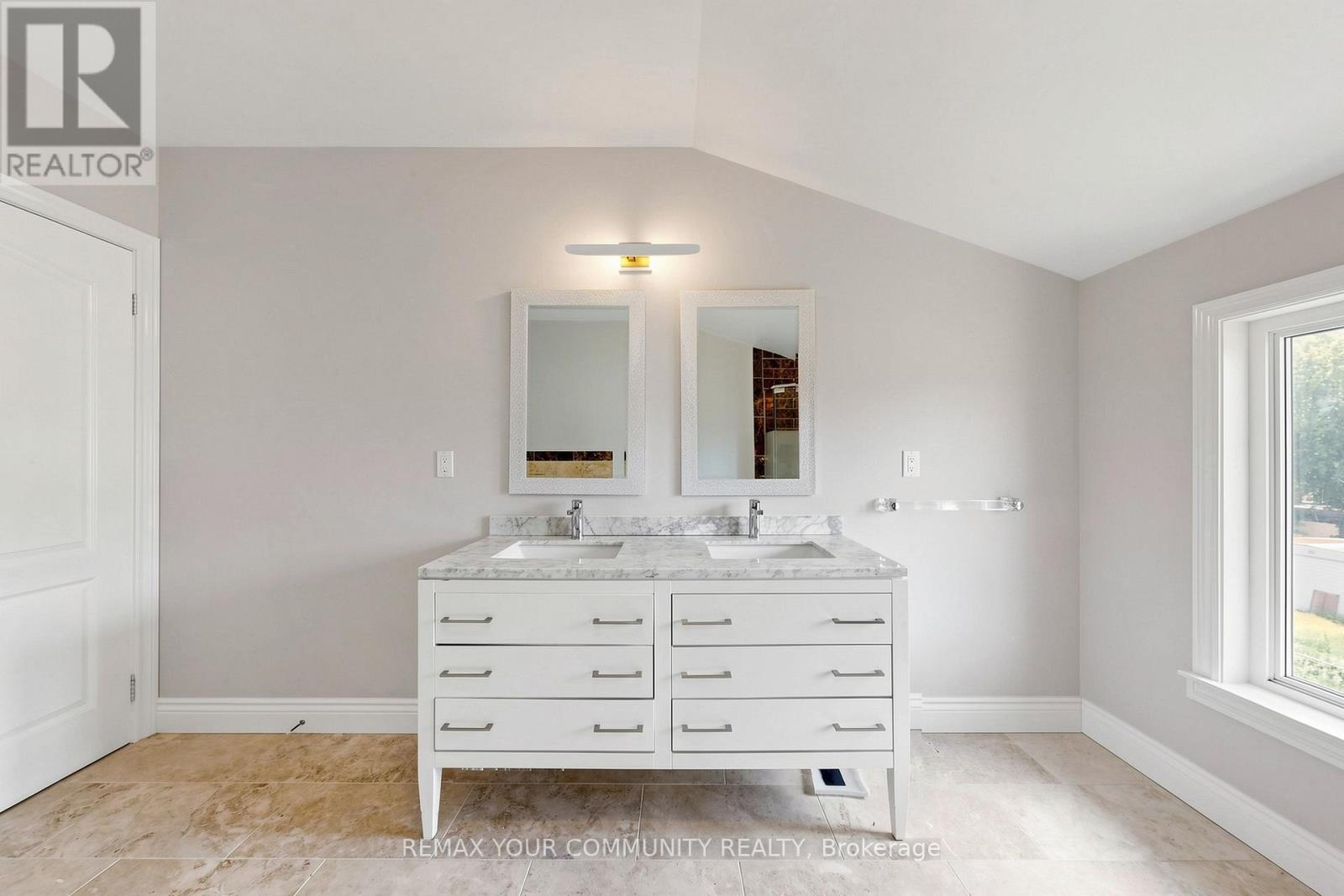 171 BETA STREET - 25