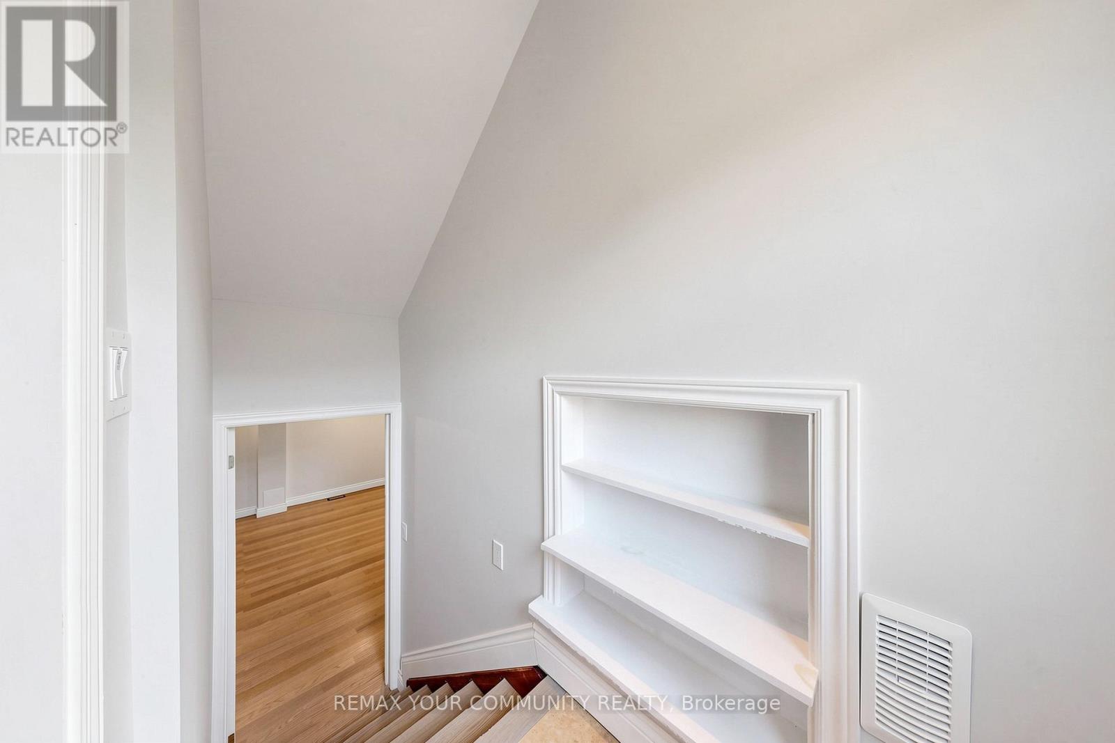 171 BETA STREET - 36