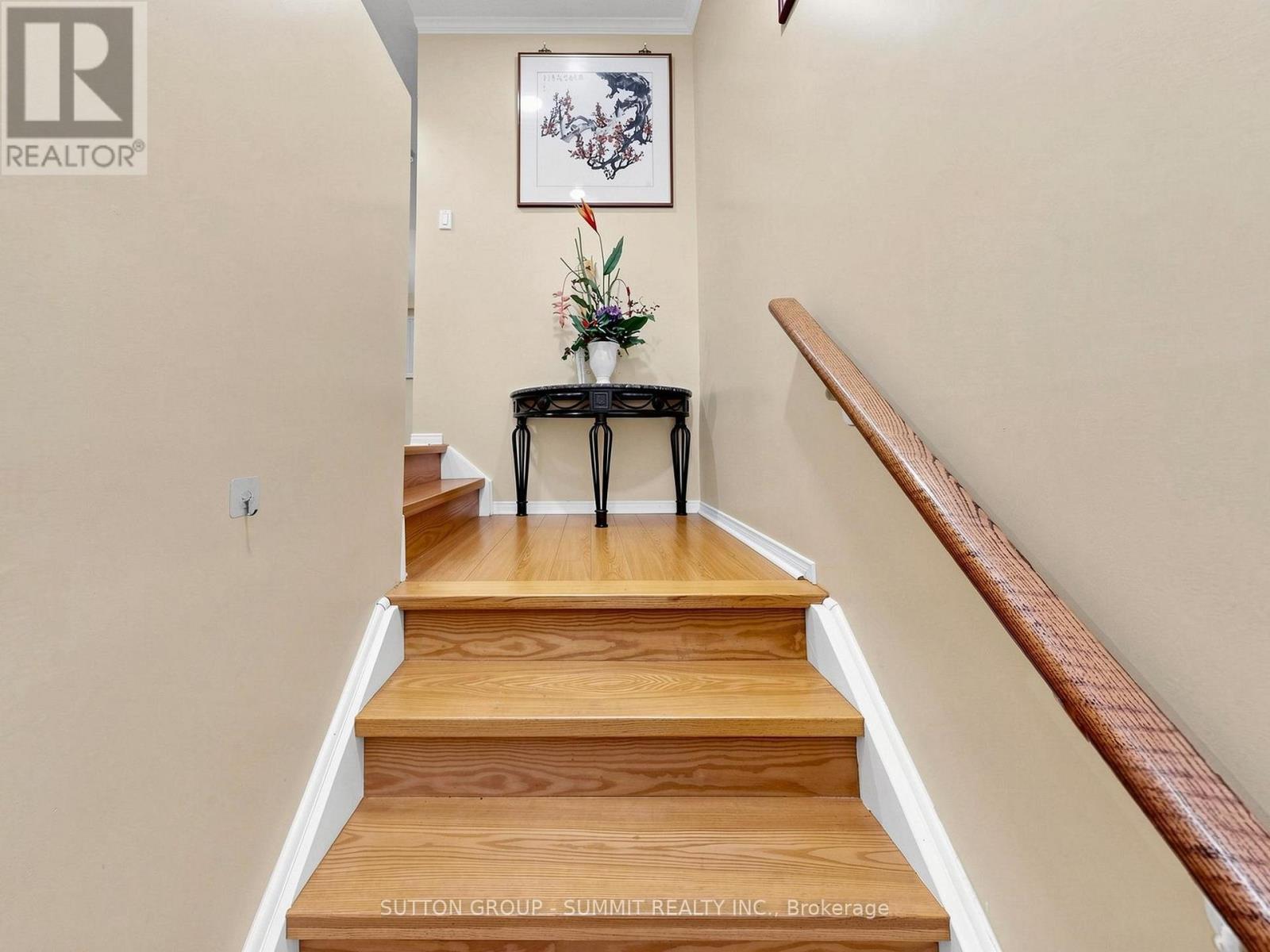 #4 8305 MCLAUGHNIN ROAD - 22