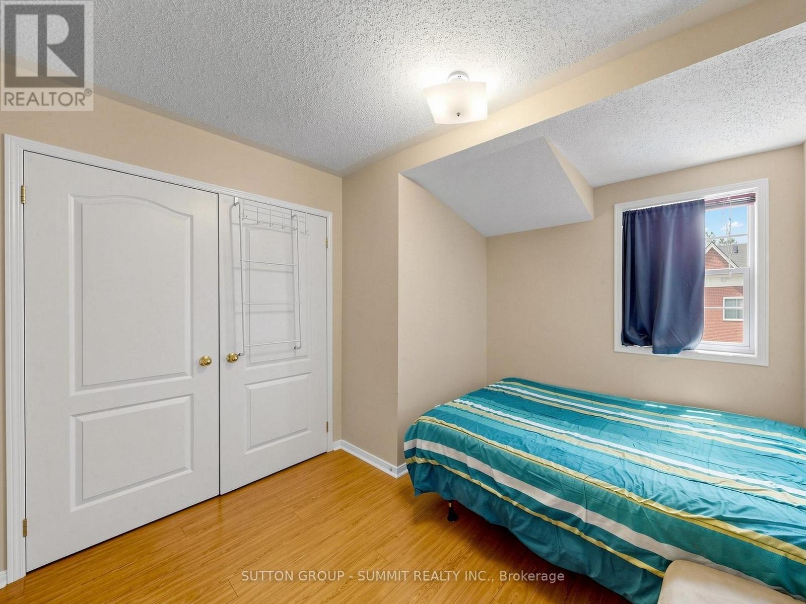#4 8305 MCLAUGHNIN ROAD - 29