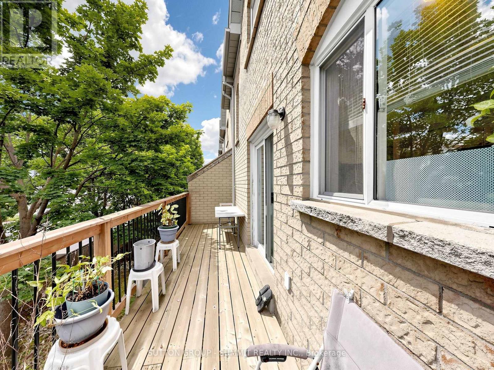 #4 8305 MCLAUGHNIN ROAD - 41