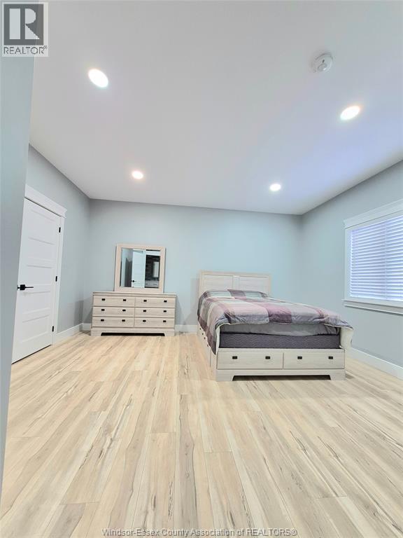 157 GLOUCESTER DRIVE - Image 18