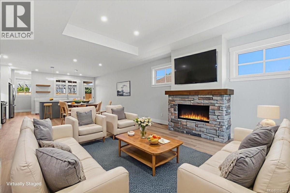 846 Woodside Cres - 5