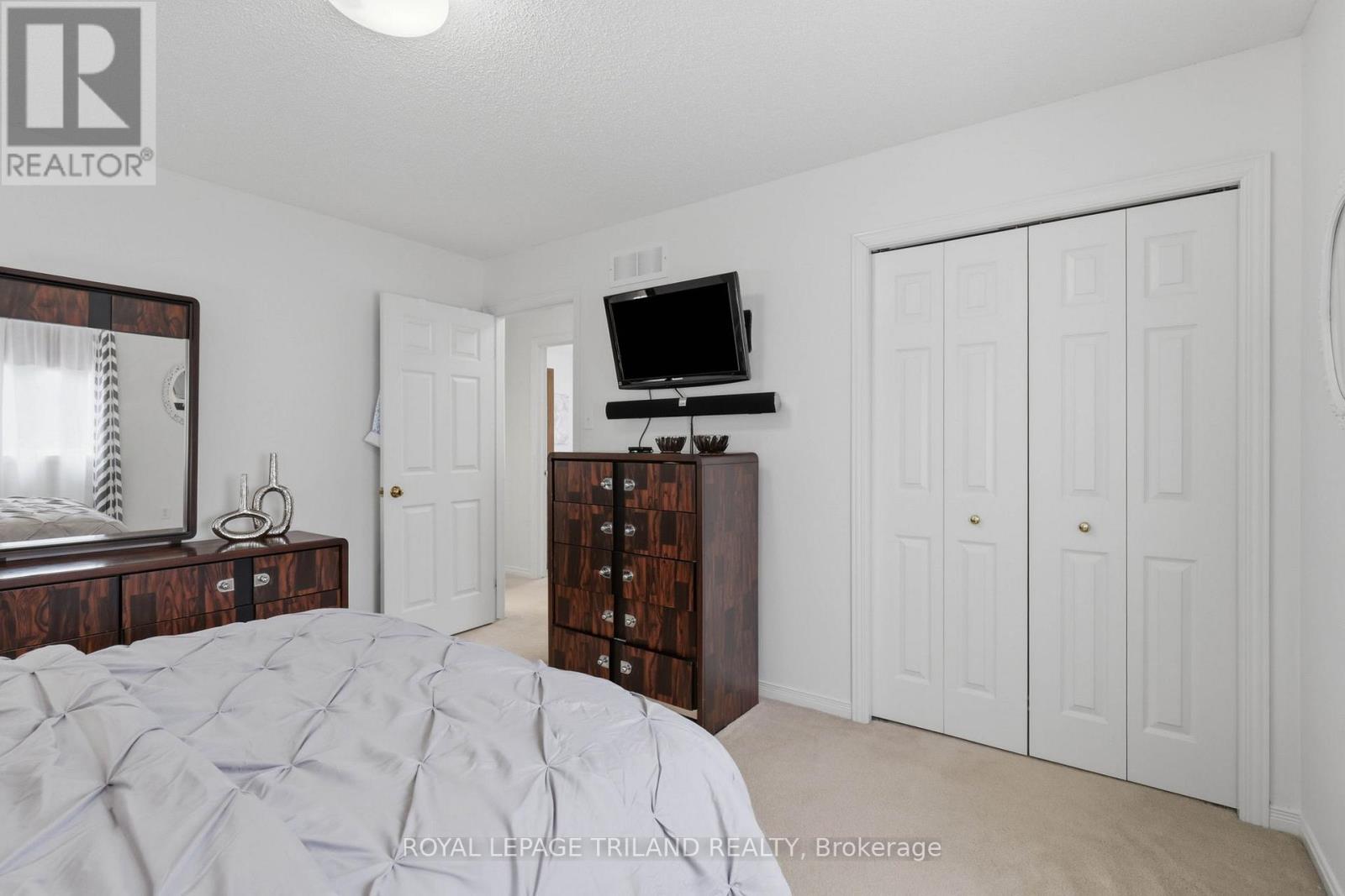 232 CHELTON ROAD - 22