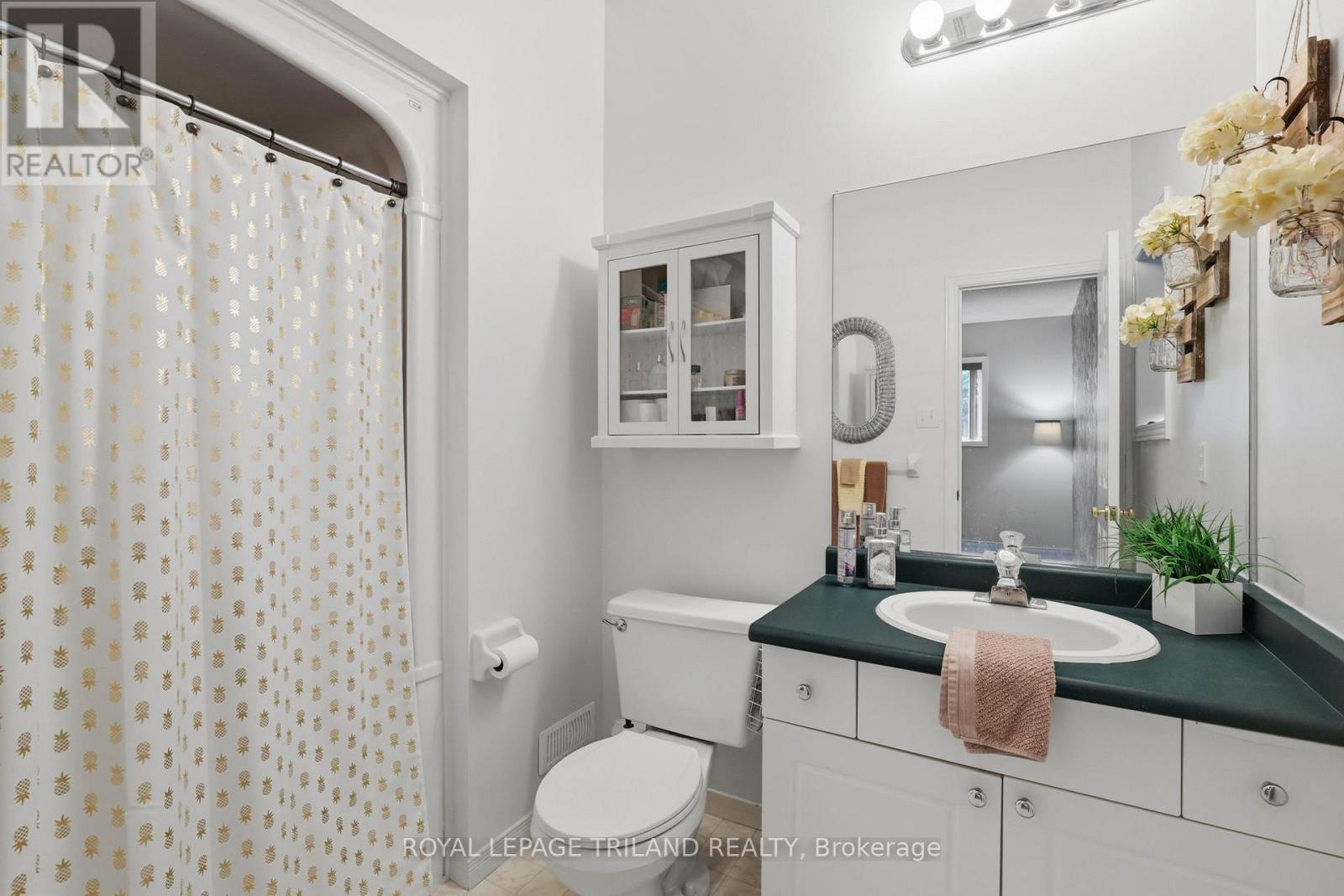 232 CHELTON ROAD - 35