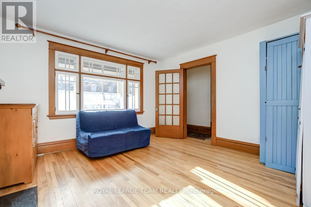3 Bed, 1 Bath House for Rent in Ottawa – 995 GLADSTONE AVENUE, Ottawa – MLS# X13480428 - Image 6