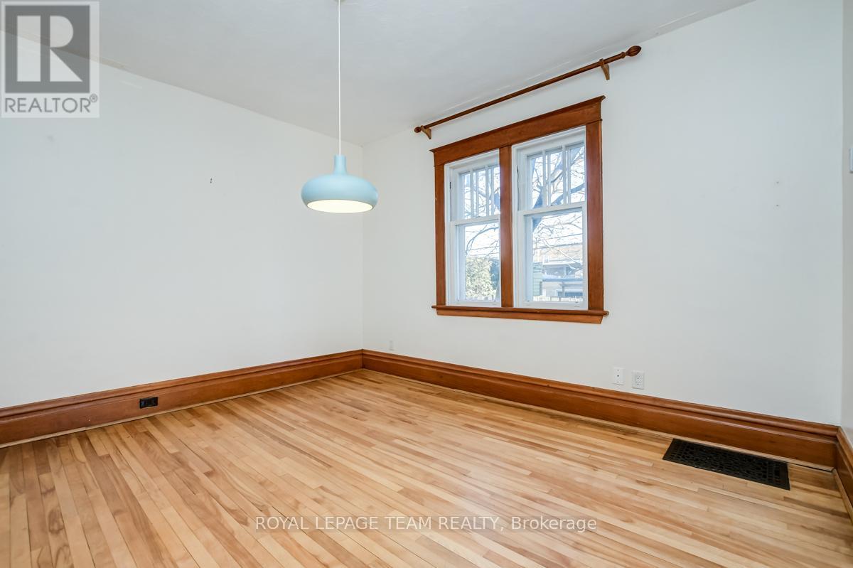 3 Bed, 1 Bath House for Rent in Ottawa – 995 GLADSTONE AVENUE, Ottawa – MLS# X13480428 - Image 8