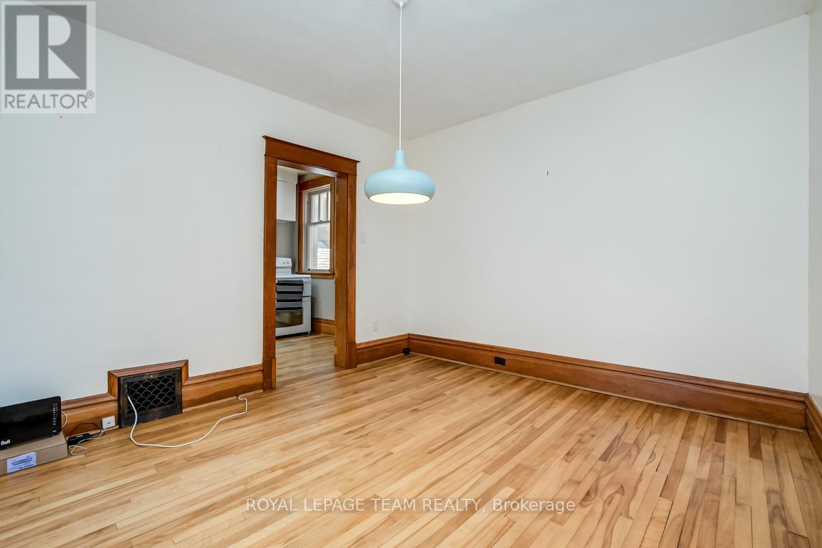 3 Bed, 1 Bath House for Rent in Ottawa – 995 GLADSTONE AVENUE, Ottawa – MLS# X13480428 - Image 9